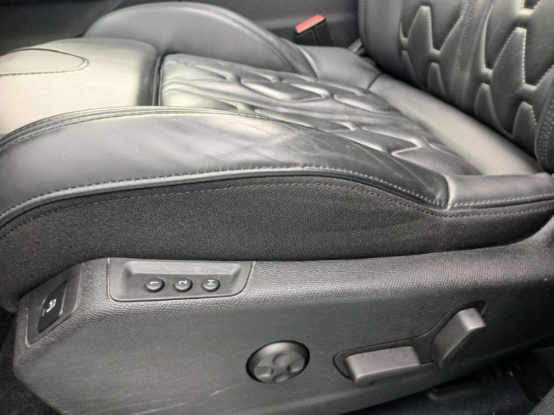 Photo 8 de l'offre de PEUGEOT 5008 II 1.5 BlueHDi 130 EAT8 GT PACK Full CUIR TOE Hayon EL. 360° Hifi 7PL à 34500€ chez Mérignac auto