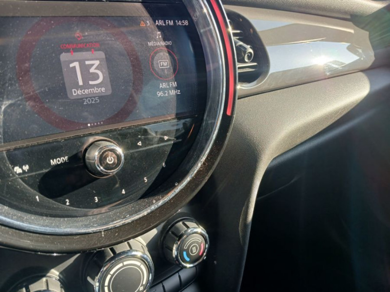 Photo 12 de l'offre de MINI MINI III NEW ONE 102 BVM6 (F55) 5P LED JA Bluetooth à 19980€ chez Mérignac auto