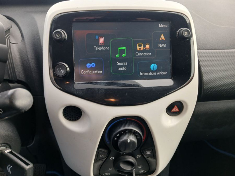 Photo 17 de l'offre de CITROEN C1 1.0 VTI 72 MILLENIUM 5P GPS Bluetooth Privacy Glass à 9890€ chez Mérignac auto