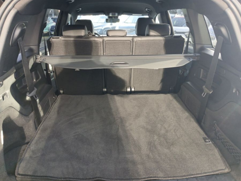 Photo 13 de l'offre de MERCEDES-BENZ GLB 200D 150 8G-Tronic 2WD BUSINESS SOLUTION CUIR Hayon EL. 7PL 1ère Main à 36490€ chez Mérignac auto