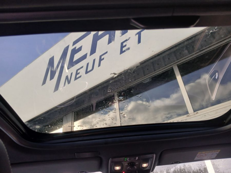 Photo 40 de l'offre de RENAULT ARKANA 1.6 E-TECH 145 BVA HYBRIDE TECHNO RS TOIT Ouvrant GPS 9.3" JA18 à 23950€ chez Mérignac auto