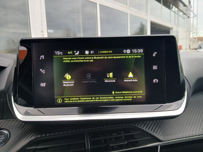 Photo 25 de l'offre de PEUGEOT 2008 II 1.2 PureTech 130 EAT8 ALLURE PACK Cockpit 3D Camera SC Attel. à 18450€ chez Mérignac auto