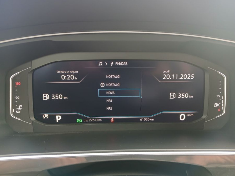 Photo 28 de l'offre de VOLKSWAGEN TIGUAN II (2) 2.0 TDI 150 DSG 2WD ELEGANCE CUIR Camera ACC Hayon EL. JA18 1ère Main à 31950€ chez Mérignac auto