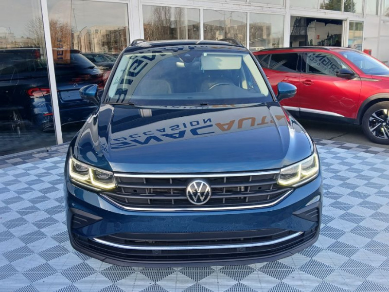 Photo 9 de l'offre de VOLKSWAGEN TIGUAN II (2) 2.0 TDI 150 DSG 2WD PACK GPS ACC 1ère Main à 29490€ chez Mérignac auto