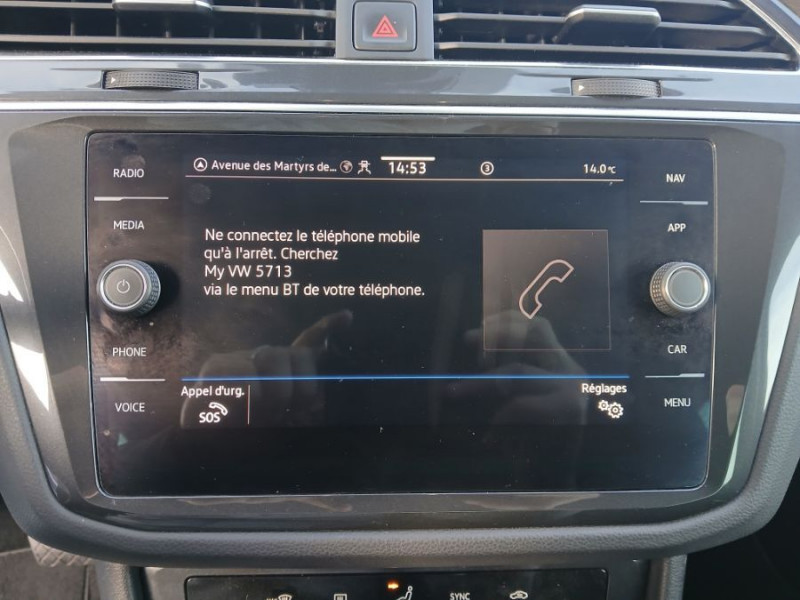 Photo 25 de l'offre de VOLKSWAGEN TIGUAN II (2) 2.0 TDI 150 DSG 2WD PACK GPS ACC 1ère Main à 29490€ chez Mérignac auto