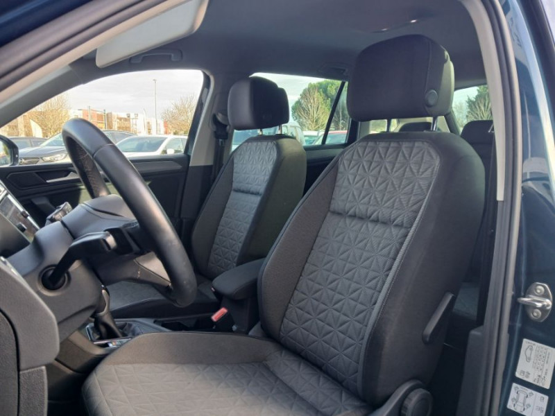 Photo 6 de l'offre de VOLKSWAGEN TIGUAN II (2) 2.0 TDI 150 DSG 2WD PACK GPS ACC 1ère Main à 29490€ chez Mérignac auto
