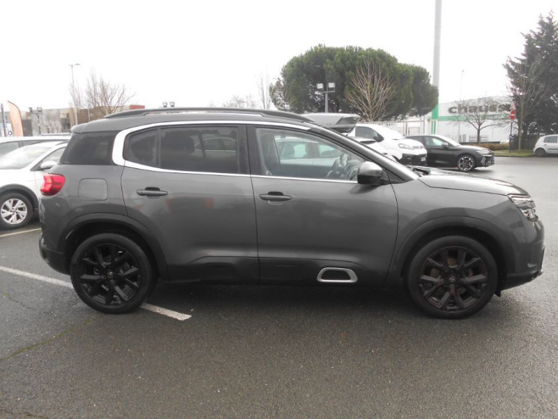 Photo 9 de l'offre de CITROEN C5 AIRCROSS 1.6 PureTech 180 EAT8 SHINE PACK 360° Sge Elect Hayon EL. 1ère Main à 20950€ chez Mérignac auto