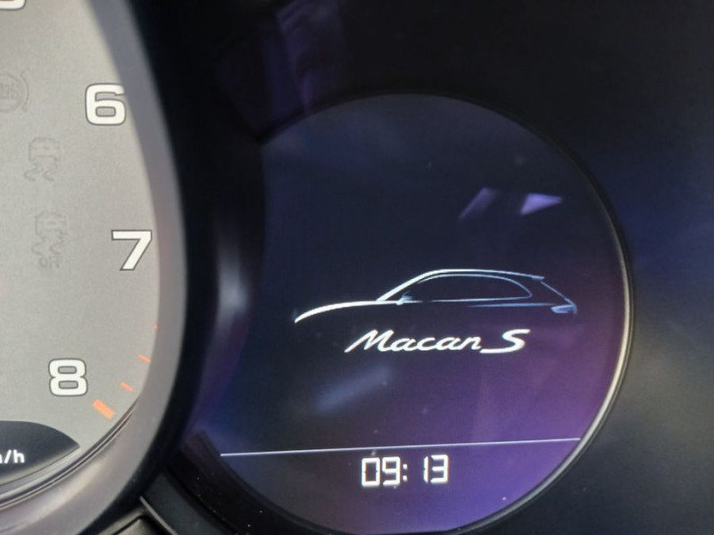 Photo 48 de l'offre de PORSCHE MACAN II 3.0 V6 S 354 PDK TOE PDLS SEM JA20 1ère Main à 58900€ chez Mérignac auto