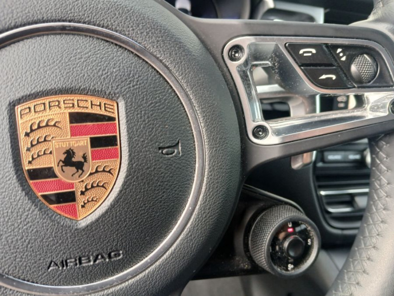 Photo 47 de l'offre de PORSCHE MACAN II 3.0 V6 S 354 PDK TOE PDLS SEM JA20 1ère Main à 58900€ chez Mérignac auto