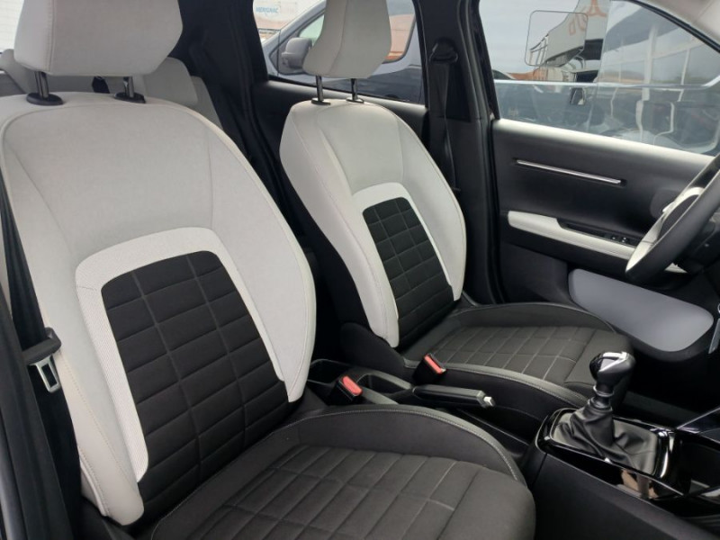 Photo 16 de l'offre de CITROEN C3 NEW 1.2 PureTech 100 BVM6 MAX GPS Camera à 17970€ chez Mérignac auto