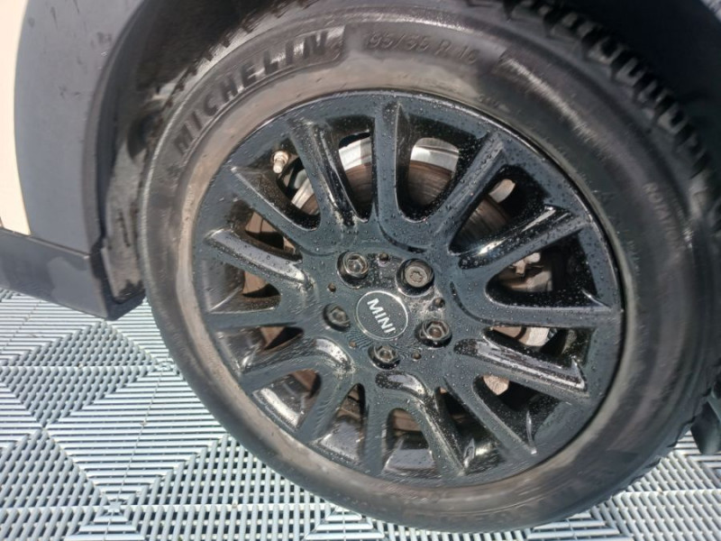 Photo 7 de l'offre de MINI MINI III ONE 102 BVM6 3P CLIM Bluetooth JA16p à 11450€ chez Mérignac auto