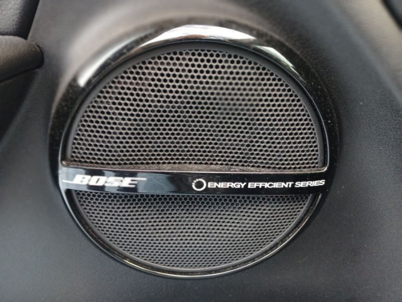 Photo 41 de l'offre de RENAULT MEGANE III 1.5 DCI 110 BVM6 Ph.2 BOSE TOE GPS Radars à 9450€ chez Mérignac auto