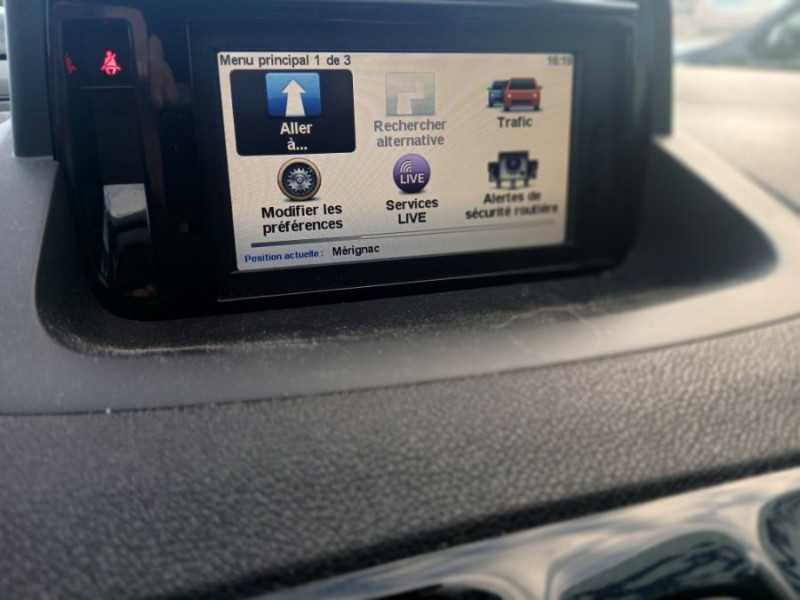 Photo 26 de l'offre de RENAULT MEGANE III 1.5 DCI 110 BVM6 Ph.2 BOSE TOE GPS Radars à 9450€ chez Mérignac auto