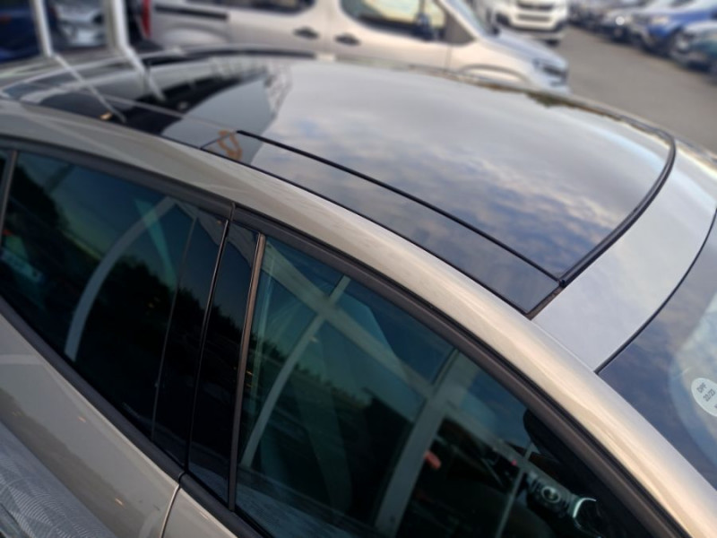 Photo 8 de l'offre de RENAULT MEGANE III 1.5 DCI 110 BVM6 Ph.2 BOSE TOE GPS Radars à 9450€ chez Mérignac auto