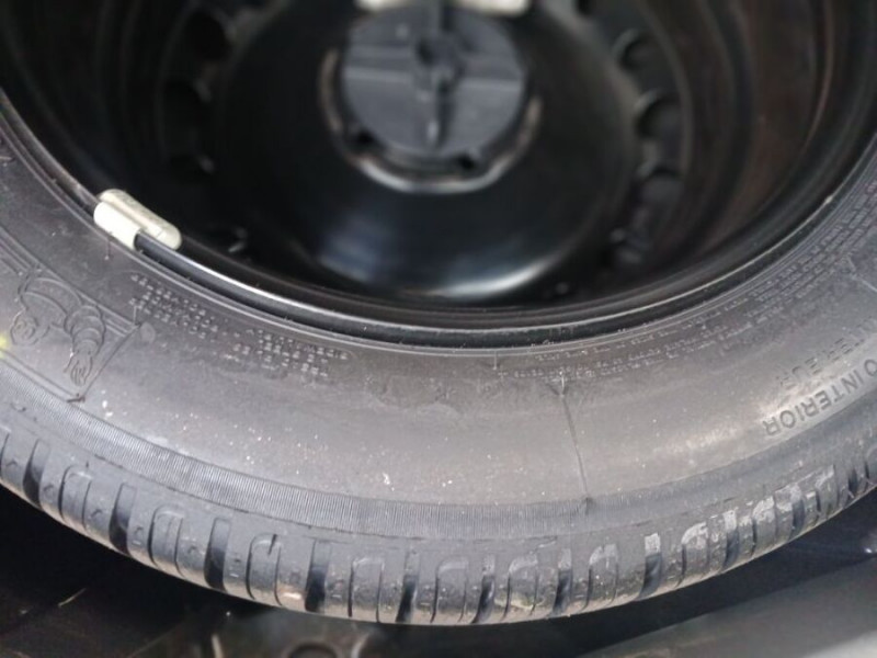 Photo 39 de l'offre de RENAULT MEGANE III 1.5 DCI 110 BVM6 Ph.2 BOSE TOE GPS Radars à 9450€ chez Mérignac auto