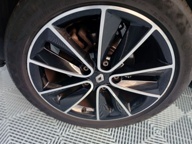 Photo 36 de l'offre de RENAULT MEGANE III 1.5 DCI 110 BVM6 Ph.2 BOSE TOE GPS Radars à 9450€ chez Mérignac auto