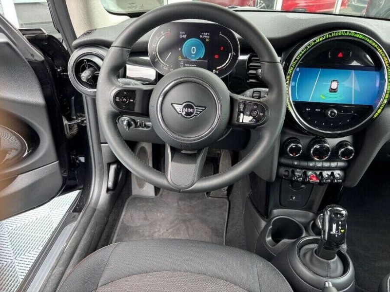 Photo 4 de l'offre de MINI MINI III (F56) NEW 1.5i 136 BVA7 COOPER GPS LED CarPlay à 22950€ chez Mérignac auto