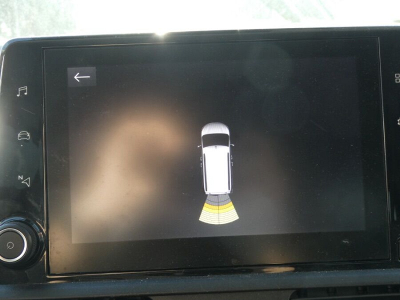 Photo 24 de l'offre de OPEL COMBO LIFE 1.5 DIESEL 130 EAT8 ELEGANCE GPS 3 Sièges Séparés à 23490€ chez Mérignac auto