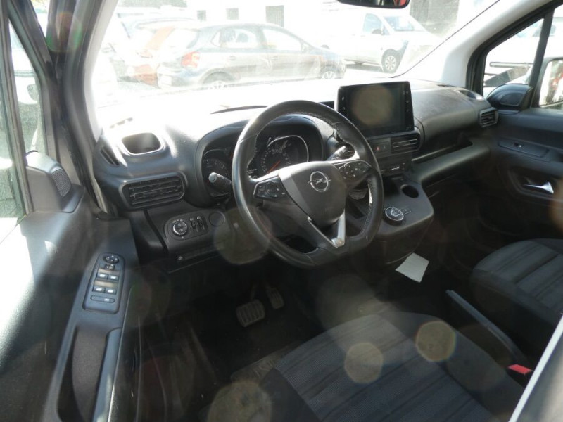 Photo 13 de l'offre de OPEL COMBO LIFE 1.5 DIESEL 130 EAT8 ELEGANCE GPS 3 Sièges Séparés à 23490€ chez Mérignac auto