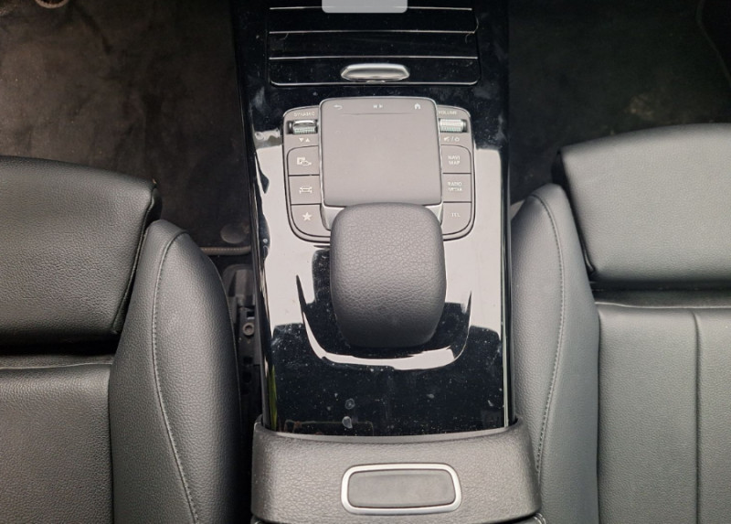 Photo 10 de l'offre de MERCEDES-BENZ CLASSE A 200D 150 8G-DCT BUSINESS SOLUTION CUIR 1ère Main à 27850€ chez Mérignac auto