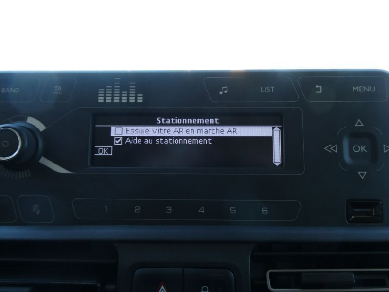 Photo 23 de l'offre de PEUGEOT RIFTER XL LONG 1.5 BlueHDi 100 ACTIVE 5PL Radars à 19950€ chez Mérignac auto