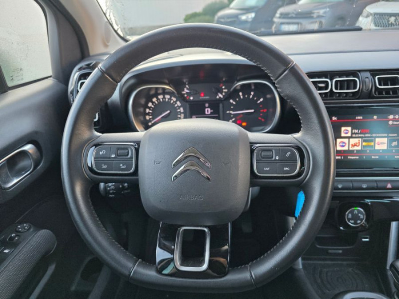 Photo 17 de l'offre de CITROEN C3 AIRCROSS 1.2 PureTech 110 BVM6 SHINE GPS Camera Park Assist. Grip C. à 12890€ chez Mérignac auto