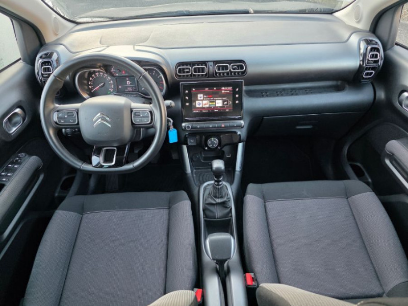Photo 13 de l'offre de CITROEN C3 AIRCROSS 1.2 PureTech 110 BVM6 SHINE GPS Camera Park Assist. Grip C. à 12890€ chez Mérignac auto