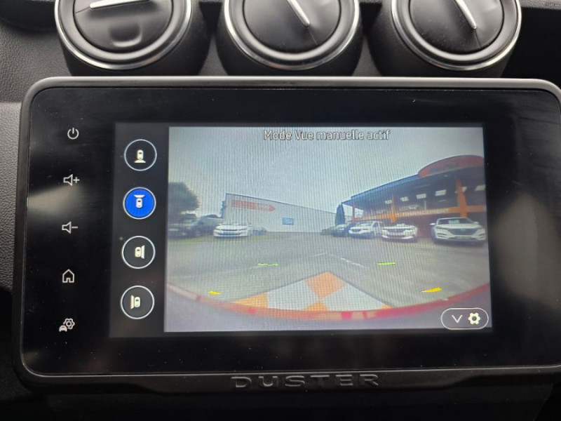 Photo 24 de l'offre de DACIA DUSTER 1.5 BlueDCi 115 BVM6 4X2 PRESTIGE Camera 360° SC 1ère Main à 17480€ chez Mérignac auto