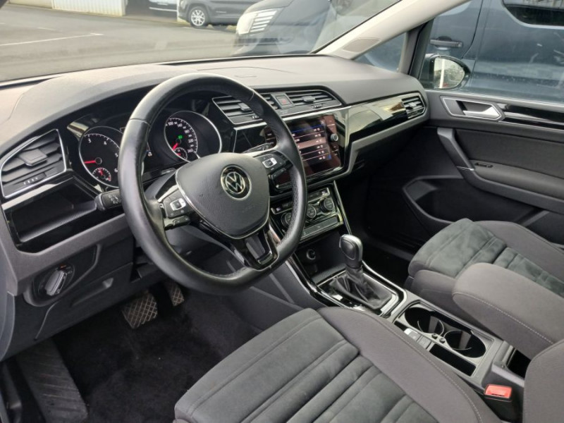 Photo 25 de l'offre de VOLKSWAGEN TOURAN III 2.0 TDI 115 DSG7 CARAT HIGHLINE Camera ACC SC TOIT Ouvrant 5PL 1ère Main à 27950€ chez Mérignac auto