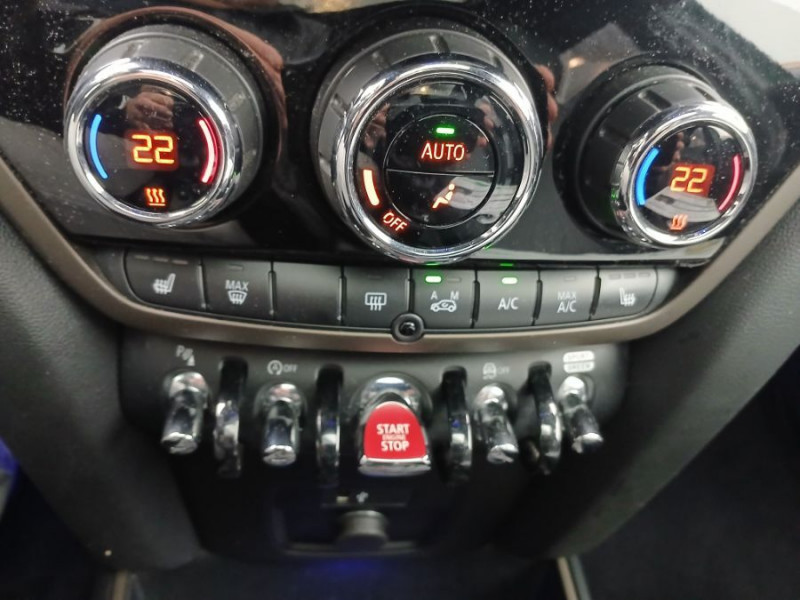 Photo 21 de l'offre de MINI COUNTRYMAN (F60) 2.0SD 190 BVA8 COOPER SD CUIR Elec. TOE ACC JA18 Nbses Options... à 23950€ chez Mérignac auto