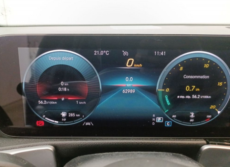 Photo 23 de l'offre de MERCEDES-BENZ GLB 200D 150 8G-Tronic 2WD BUSINESS SOLUTION CUIR Hayon EL. 7PL 1ère Main à 35890€ chez Mérignac auto