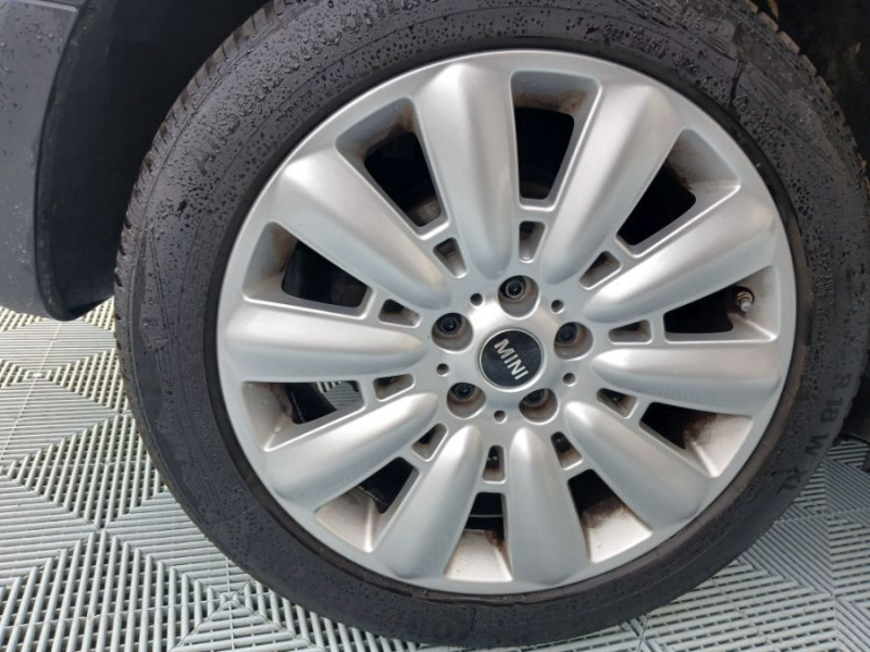 Photo 20 de l'offre de MINI COUNTRYMAN (F60) 2.0SD 190 BVA8 COOPER SD CUIR Elec. TOE ACC JA18 Nbses Options... à 23950€ chez Mérignac auto