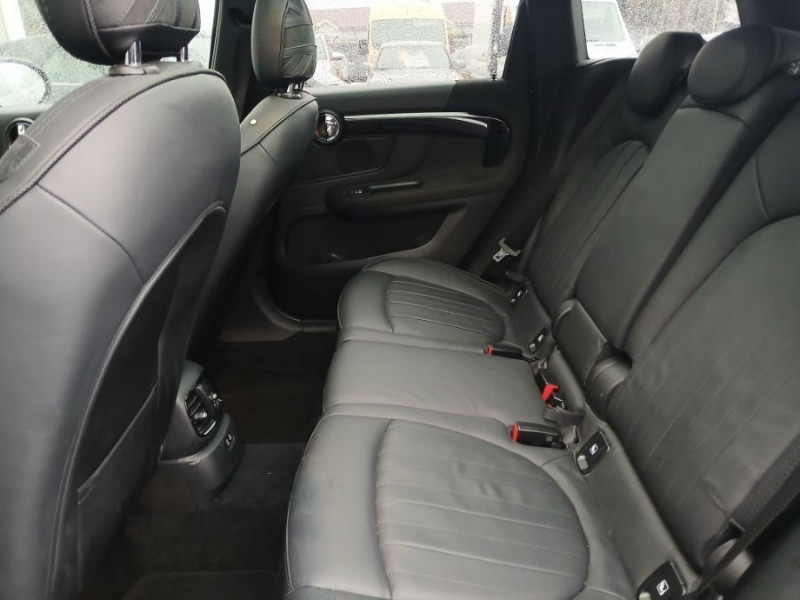 Photo 14 de l'offre de MINI COUNTRYMAN (F60) 2.0SD 190 BVA8 COOPER SD CUIR Elec. TOE ACC JA18 Nbses Options... à 23950€ chez Mérignac auto