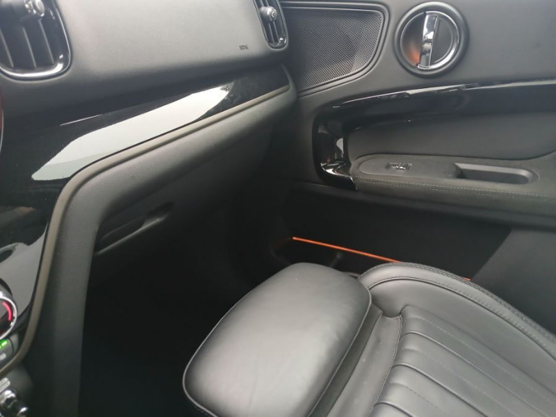 Photo 40 de l'offre de MINI COUNTRYMAN (F60) 2.0SD 190 BVA8 COOPER SD CUIR Elec. TOE ACC JA18 Nbses Options... à 23950€ chez Mérignac auto