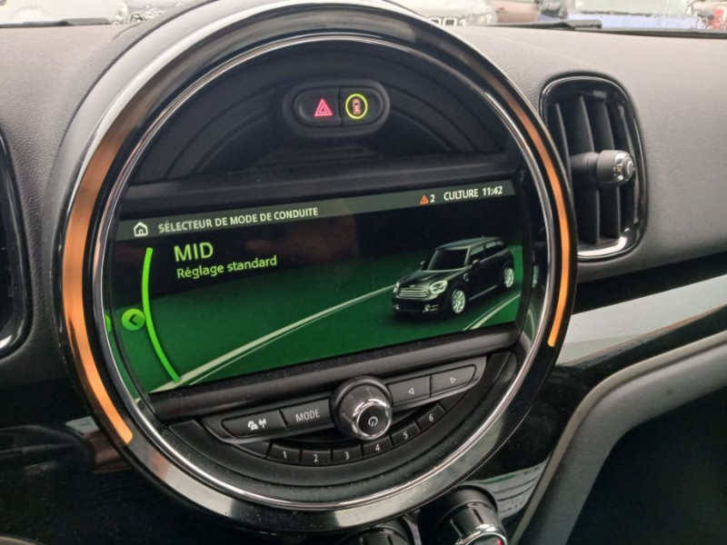 Photo 24 de l'offre de MINI COUNTRYMAN (F60) 2.0SD 190 BVA8 COOPER SD CUIR Elec. TOE ACC JA18 Nbses Options... à 23950€ chez Mérignac auto