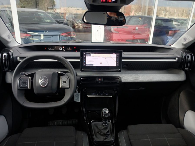 Photo 4 de l'offre de CITROEN C3 NEW 1.2 PureTech 100 BVM6 MAX GPS Camera à 17970€ chez Mérignac auto