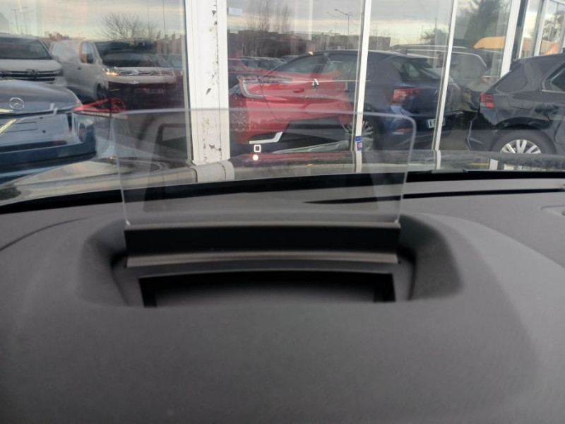 Photo 9 de l'offre de CITROEN C4 X 1.5 BlueHDi 130 EAT8 MAX GPS Camera JA18 à 21950€ chez Mérignac auto