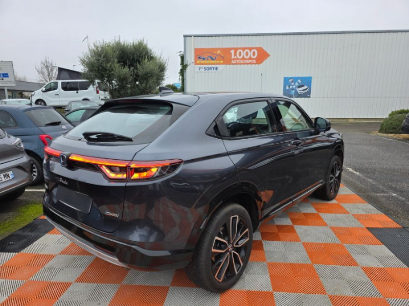 Photo 3 de l'offre de HONDA HR-V 1.5 i-MMD 131 eHEV BVA ADVANCE à 26950€ chez Mérignac auto