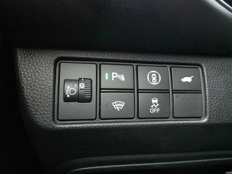 Photo 24 de l'offre de HONDA HR-V 1.5 i-MMD 131 eHEV BVA ADVANCE à 26950€ chez Mérignac auto