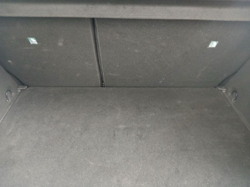 Photo 50 de l'offre de RENAULT CLIO V 0.9 TCe 90 BVM6 ESPRIT ALPINE GPS 9.3" Cockpit JA17 à 20950€ chez Mérignac auto