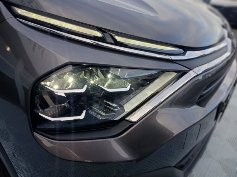 Photo 17 de l'offre de CITROEN C4 X 1.5 BlueHDi 130 EAT8 MAX GPS Camera JA18 à 21950€ chez Mérignac auto