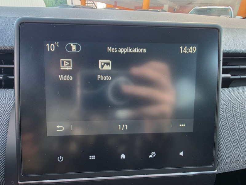 Photo 34 de l'offre de RENAULT CLIO V 0.9 TCe 90 BVM6 TECHNO GPS Camera JA16 à 18950€ chez Mérignac auto