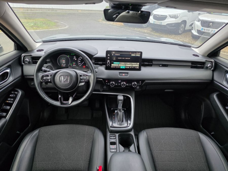 Photo 16 de l'offre de HONDA HR-V 1.5 i-MMD 131 eHEV BVA ADVANCE à 26950€ chez Mérignac auto