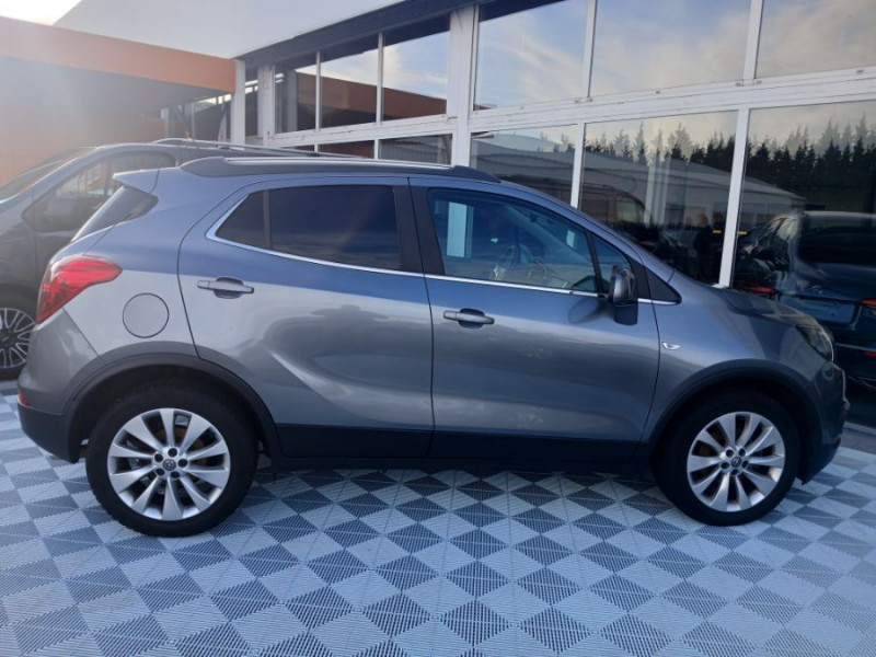 Photo 10 de l'offre de OPEL MOKKA X II 1.6 CDTI 136 BVM6 INNOVATION GPS Camera JA18 Radars à 10950€ chez Mérignac auto