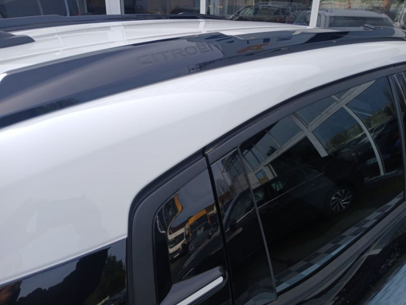 Photo 33 de l'offre de CITROEN C3 NEW 1.2 PureTech 100 BVM6 MAX GPS Camera à 17970€ chez Mérignac auto