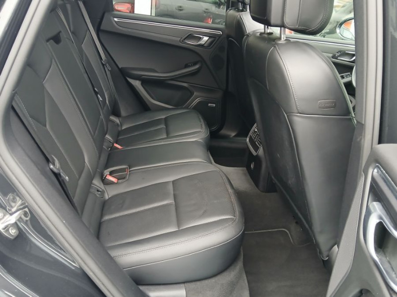 Photo 35 de l'offre de PORSCHE MACAN II 2.0 252 PDK TOE JA20 Camera Bose 1ère Main à 51450€ chez Mérignac auto