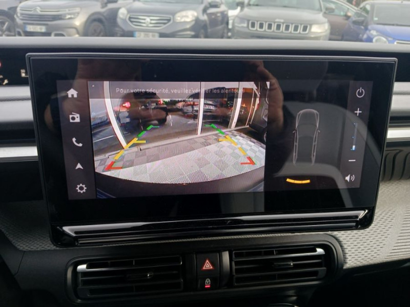 Photo 8 de l'offre de CITROEN C3 NEW 1.2 PureTech 100 BVM6 MAX GPS Camera à 17970€ chez Mérignac auto