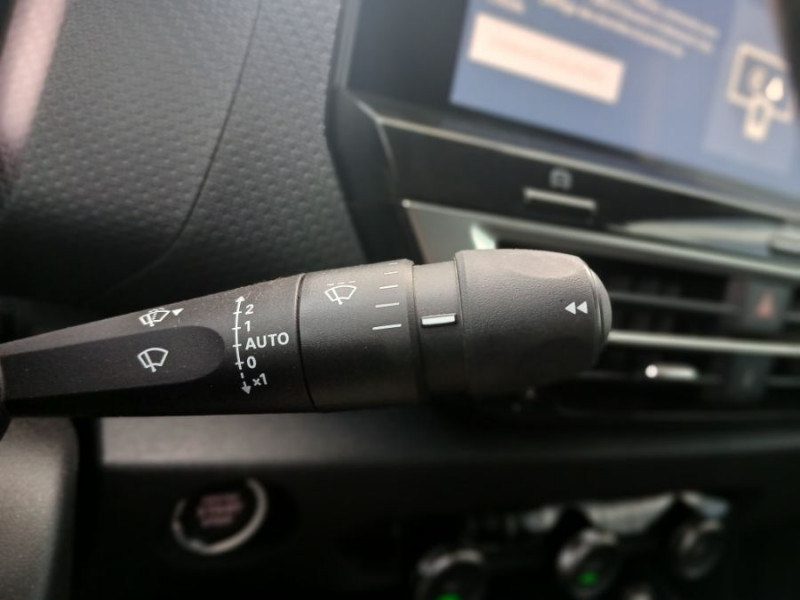 Photo 29 de l'offre de CITROEN C4 X 1.5 BlueHDi 130 EAT8 MAX GPS Camera JA18 à 21950€ chez Mérignac auto