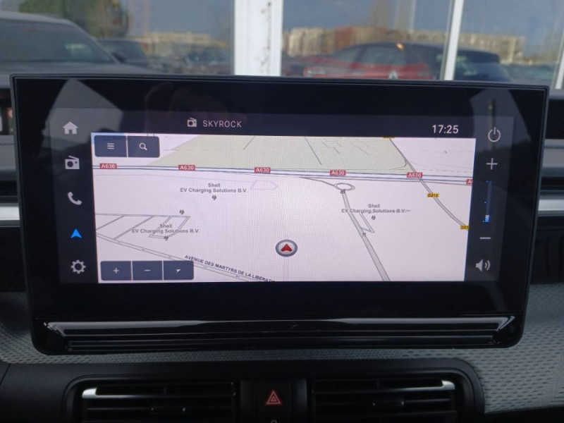 Photo 7 de l'offre de CITROEN C3 NEW 1.2 PureTech 100 BVM6 MAX GPS Camera à 17970€ chez Mérignac auto