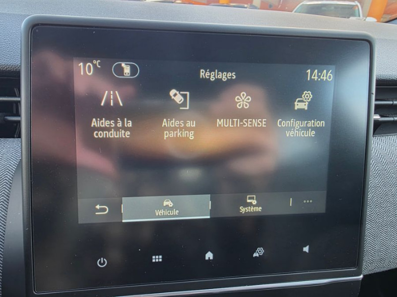 Photo 29 de l'offre de RENAULT CLIO V 0.9 TCe 90 BVM6 TECHNO GPS Camera JA16 à 18950€ chez Mérignac auto